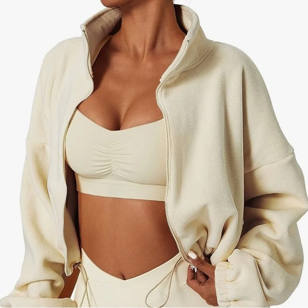 Cropped Jacket - Picture 1 of 3